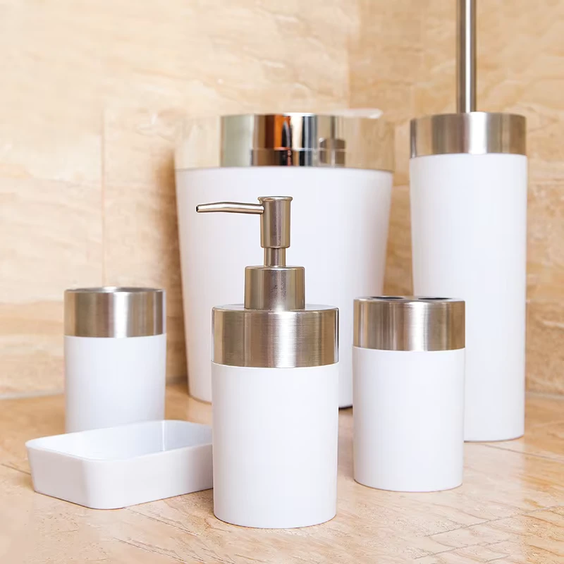 China Loong High Quality Bathroom Accessories Sets 5 Pcs Toilet and Accessories Bathroom Set