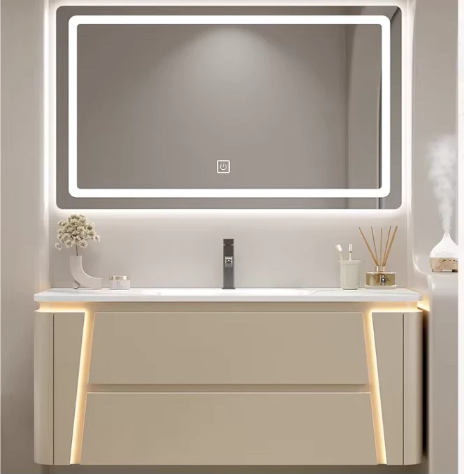 China Loong Wall Mounted Lacquer Bathroom Vanity Cabinet LED Mirror Lighting